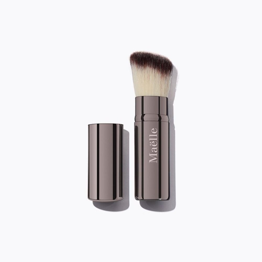 Maelle RETRACTABLE CONTOUR BRUSH - Makeup Tools/ Brushes for quick touchups